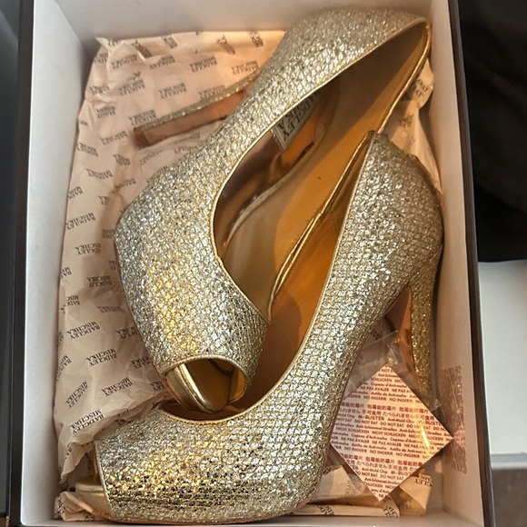 Badgley Mischka Sparkling Gold Peep-Toe Heels - Picture 1 of 5